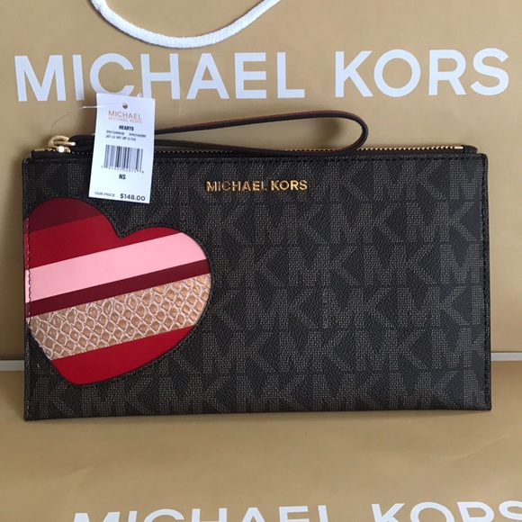 FREE 💯🆕mk zip clutch🆕heart/brown cherry color - Picture 2 of 8